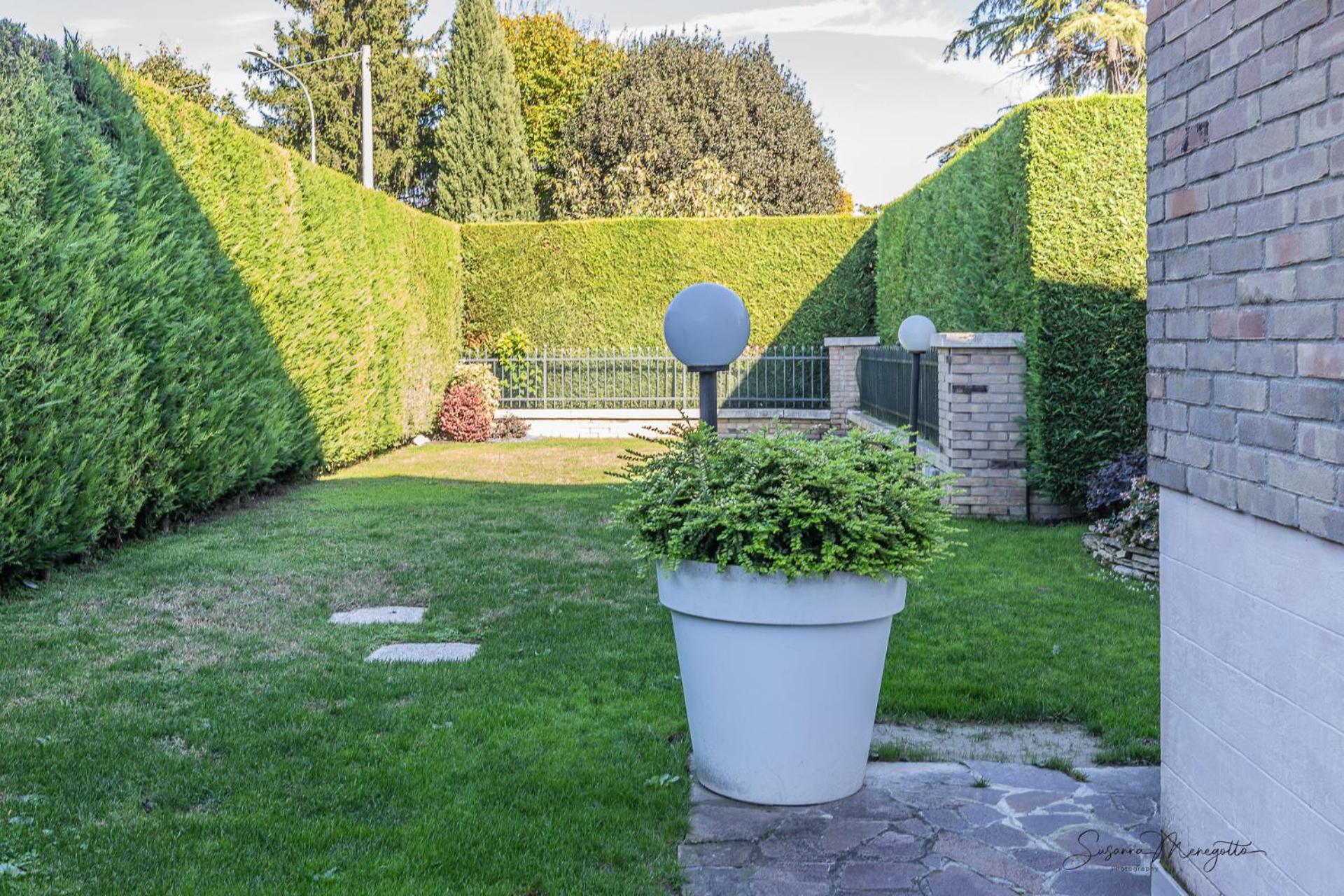 Villa Anis Bed And Breakfast Selvazzano Dentro Bagian luar foto